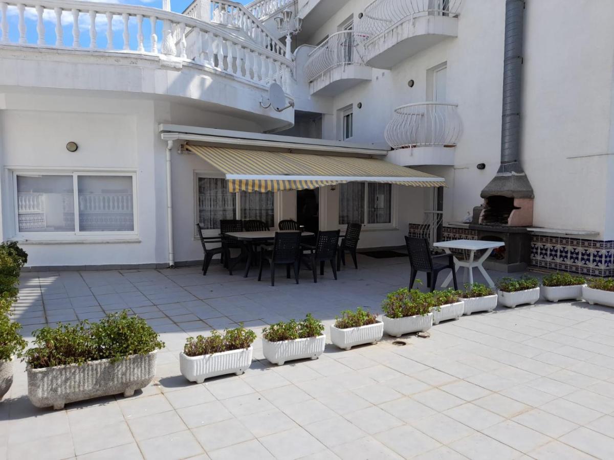 Apartamentos Las Americas - Blanes Beach Екстер'єр фото