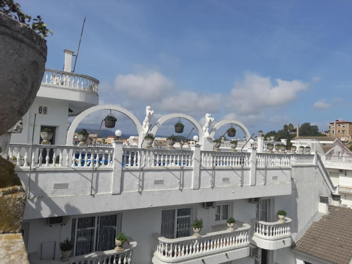 Apartamentos Las Americas - Blanes Beach Екстер'єр фото